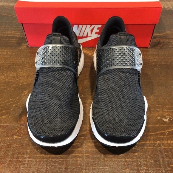 NIKE SOCK DART SE DARK GREY - Picture 3 of 6